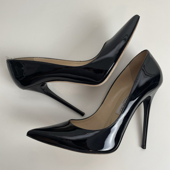 Jimmy Choo Black Patent Leather Pointed Toe Pumps Heels Size 38 Stiletto Classic - Picture 3 of 12